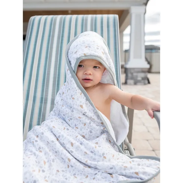 Arlo Premium Knit Hooded Towel 3 Arlo Premium Knit Hooded Towel - Image 3