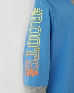 Baby Play Graphic T-Shirt -Apinxe Style https3A2F2Fwww.roots .com2Fdw2Fimage2Fv22FBGGS PRD2Fon2Fdemandware.static2F 2FSites roots master catalog2Fdefault2Fdwdfa254432Fimages2F32020194 19C d.jpg3Fsw3D120026sh3D120026sm3Dfit 640x